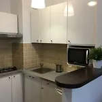 Zlota 81 وارسو