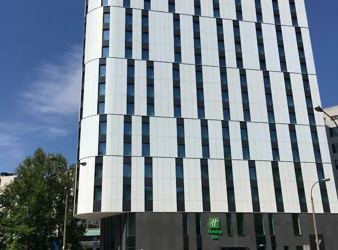 فندق Zlota 81 وارسو